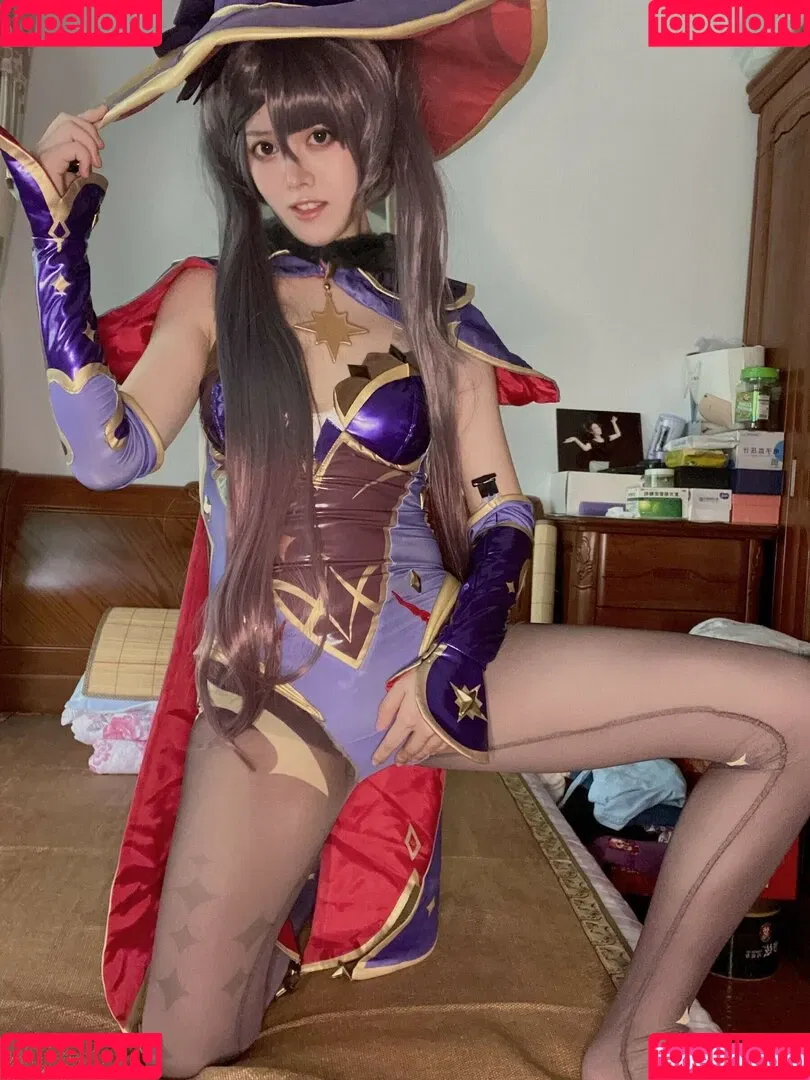 nianlin / nnian_ / nnian_011 Onlyfans Photo Gallery 