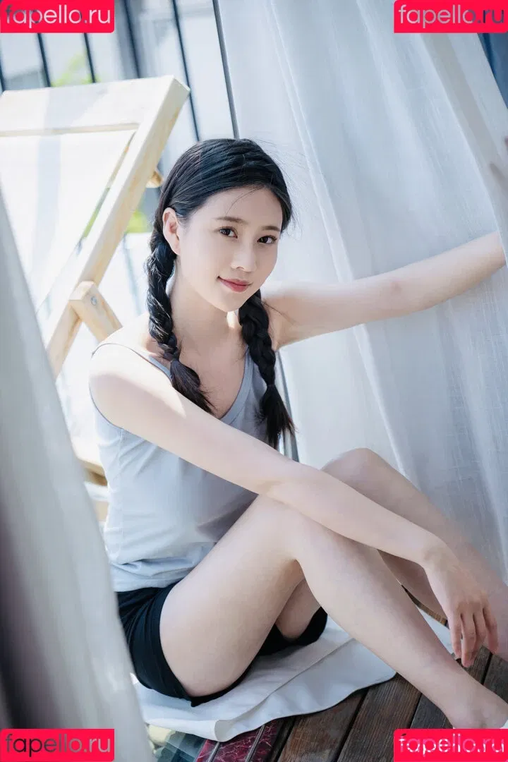 nianlin / nnian_ / nnian_011 Onlyfans Photo Gallery 