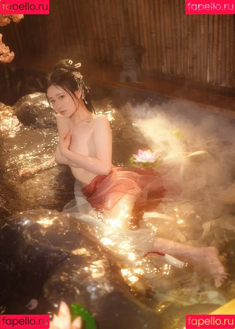 nianlin / nnian_ / nnian_011 Onlyfans Photo Gallery 