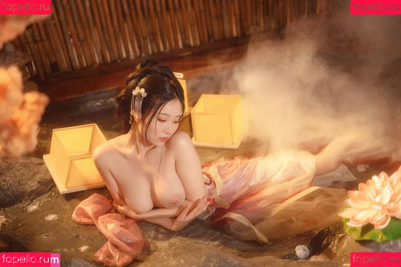 nianlin / nnian_ / nnian_011 Onlyfans Photo Gallery 