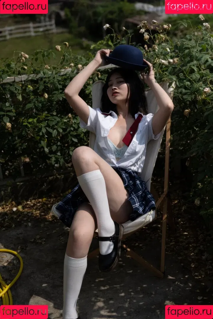 nianlin / nnian_ / nnian_011 Onlyfans Photo Gallery 