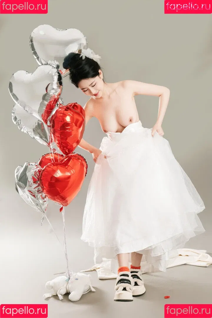 nianlin / nnian_ / nnian_011 Onlyfans Photo Gallery 