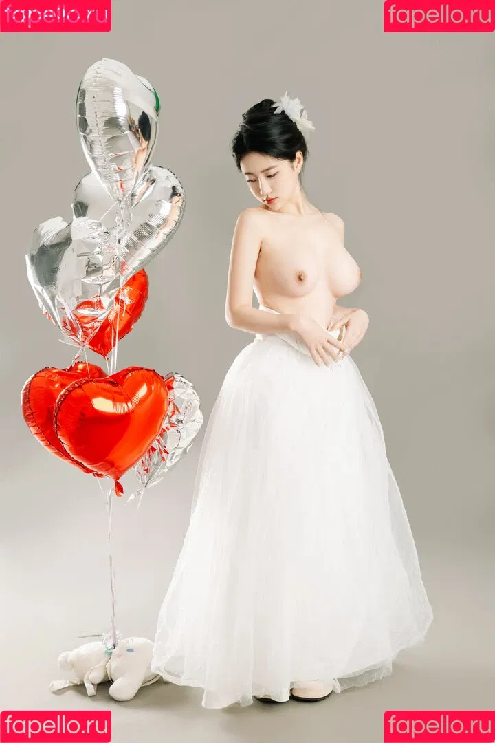 nianlin / nnian_ / nnian_011 Onlyfans Photo Gallery 