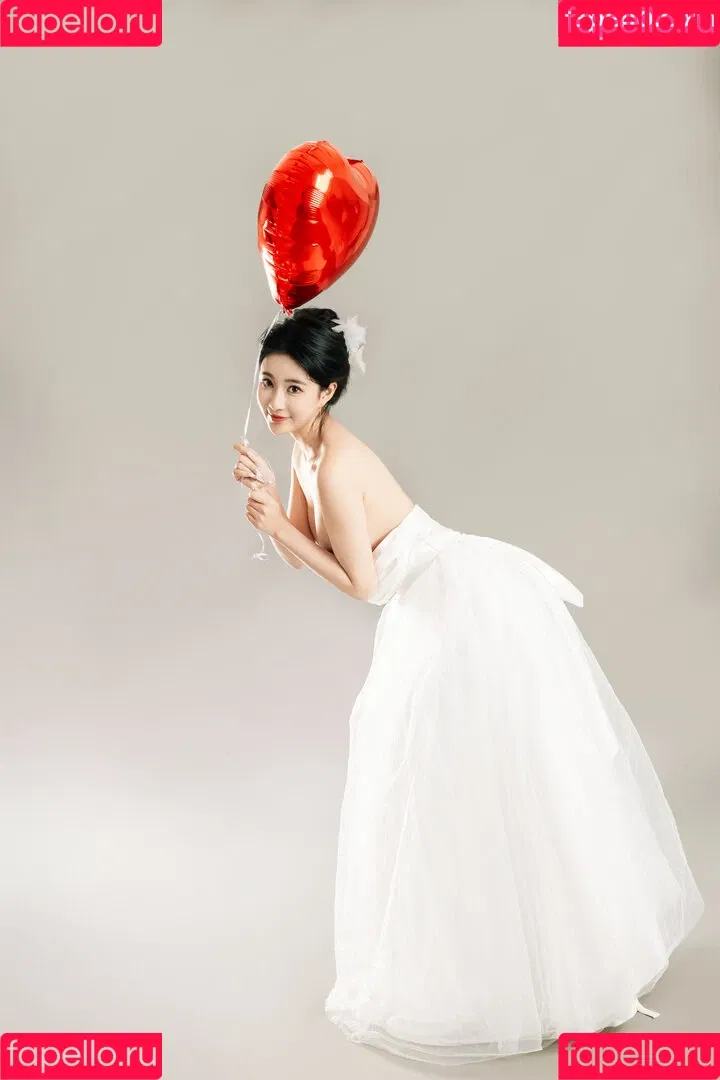 nianlin / nnian_ / nnian_011 Onlyfans Photo Gallery 