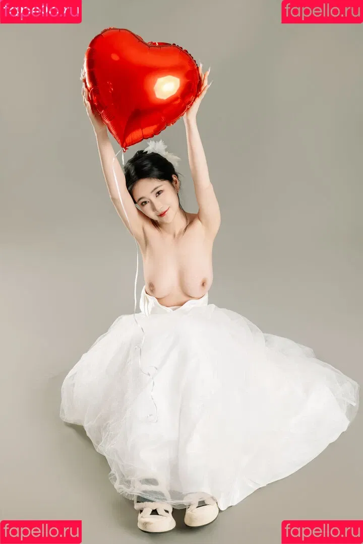 nianlin / nnian_ / nnian_011 Onlyfans Photo Gallery 