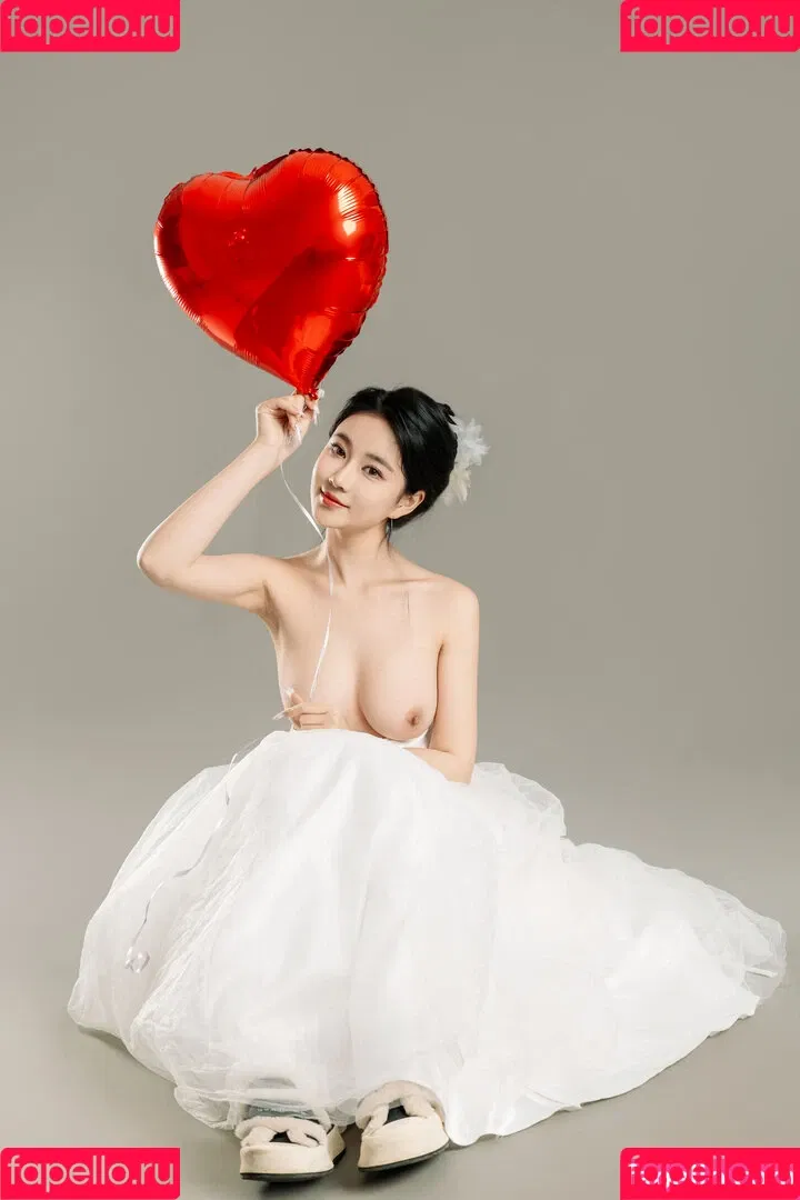 nianlin / nnian_ / nnian_011 Onlyfans Photo Gallery 