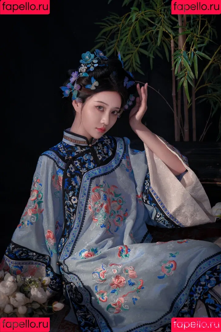 nianlin / nnian_ / nnian_011 Onlyfans Photo Gallery 