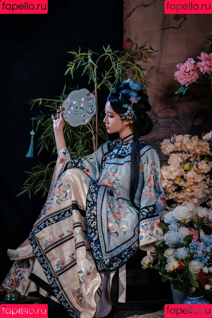 nianlin / nnian_ / nnian_011 Onlyfans Photo Gallery 