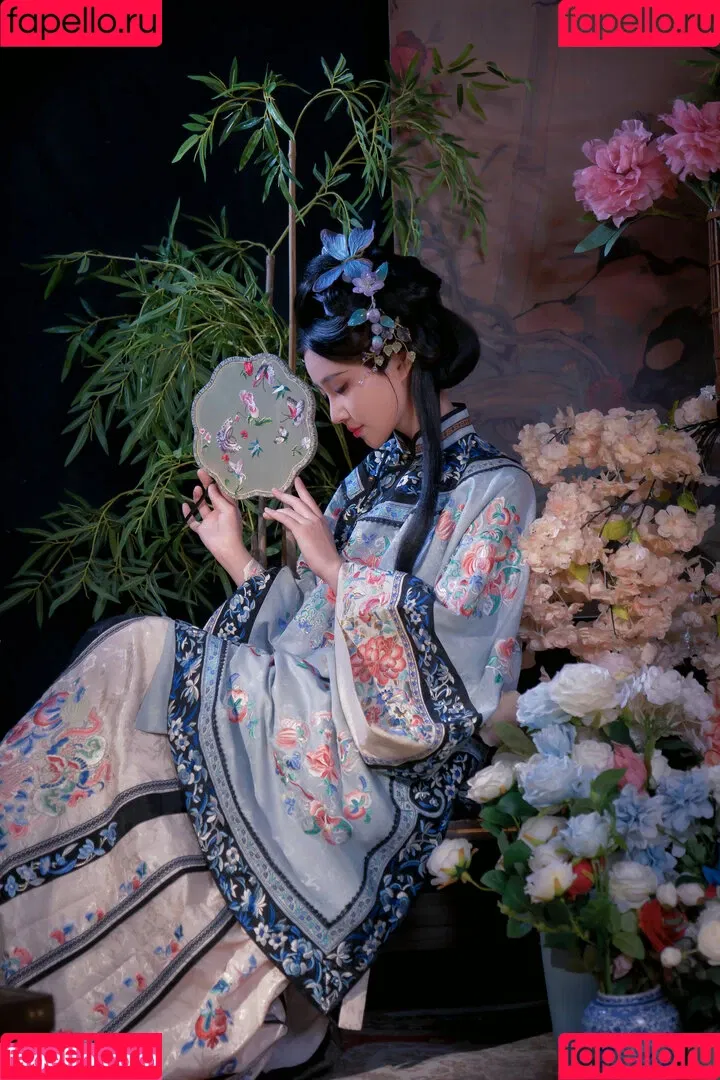 nianlin / nnian_ / nnian_011 Onlyfans Photo Gallery 