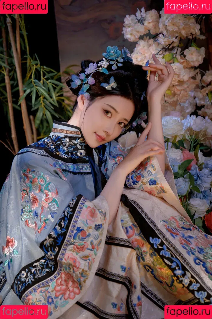 nianlin / nnian_ / nnian_011 Onlyfans Photo Gallery 