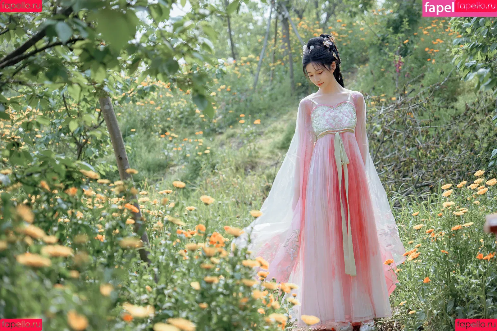 nianlin / nnian_ / nnian_011 Onlyfans Photo Gallery 