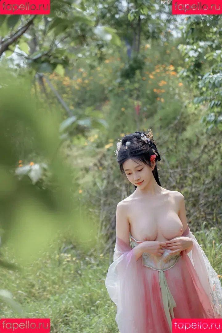 nianlin / nnian_ / nnian_011 Onlyfans Photo Gallery 