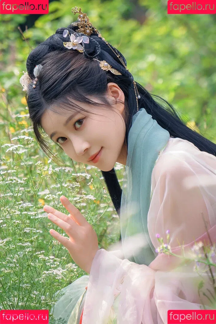 nianlin / nnian_ / nnian_011 Onlyfans Photo Gallery 