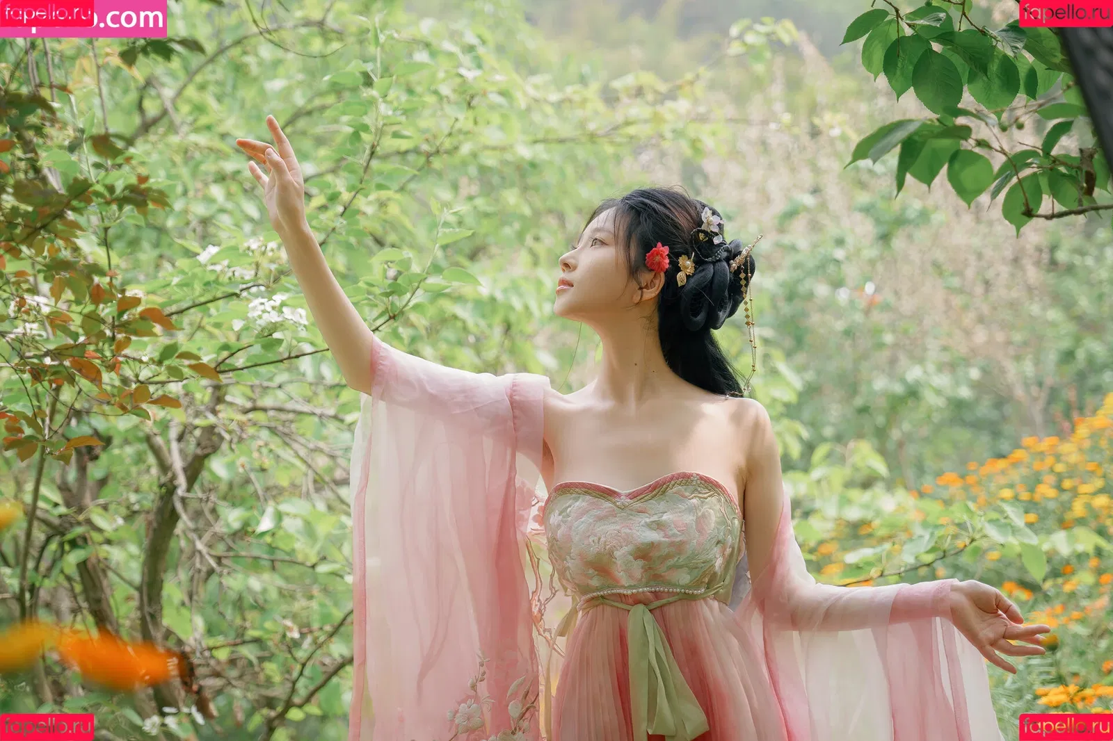 nianlin / nnian_ / nnian_011 Onlyfans Photo Gallery 