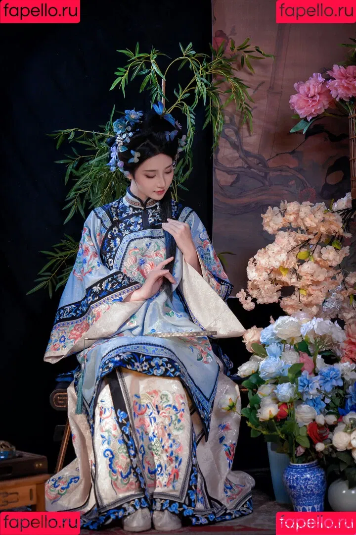 nianlin / nnian_ / nnian_011 Onlyfans Photo Gallery 