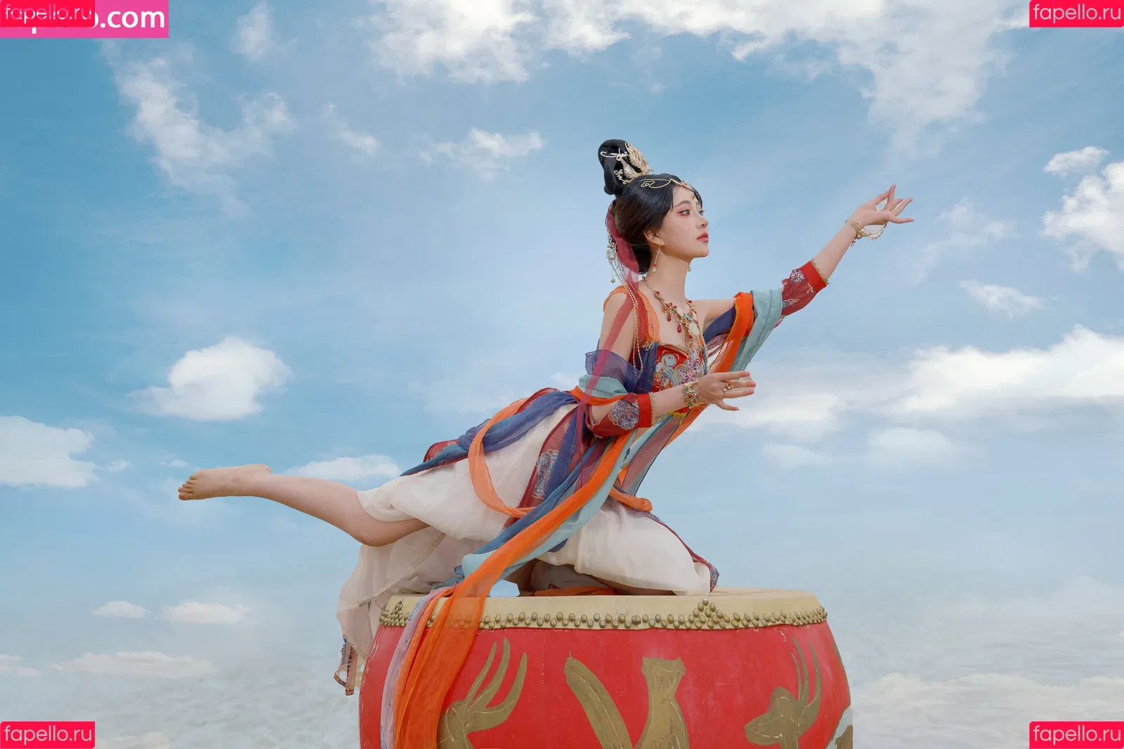 nianlin / nnian_ / nnian_011 Onlyfans Photo Gallery 