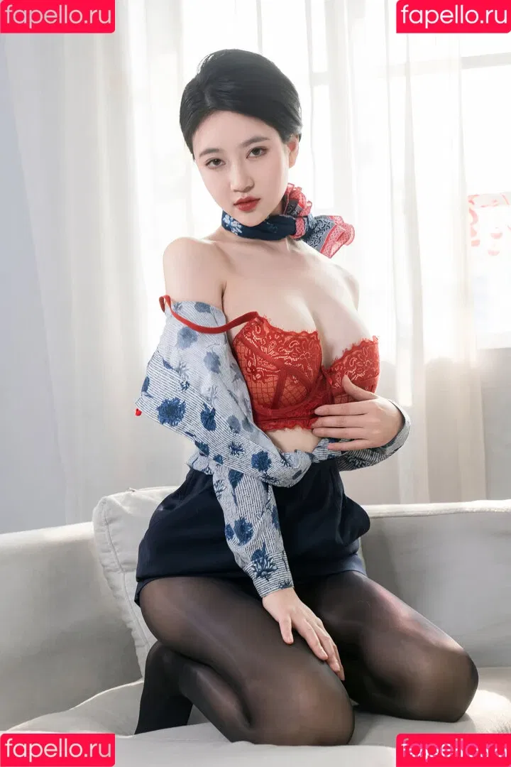 nianlin / nnian_ / nnian_011 Onlyfans Photo Gallery 