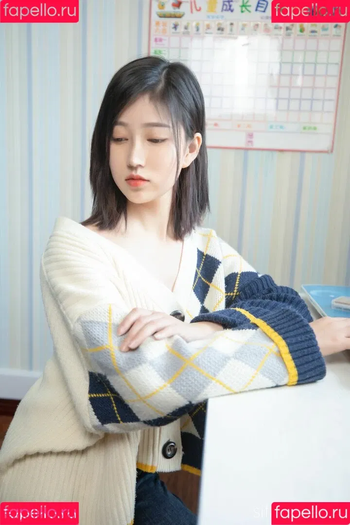 nianlin / nnian_ / nnian_011 Onlyfans Photo Gallery 