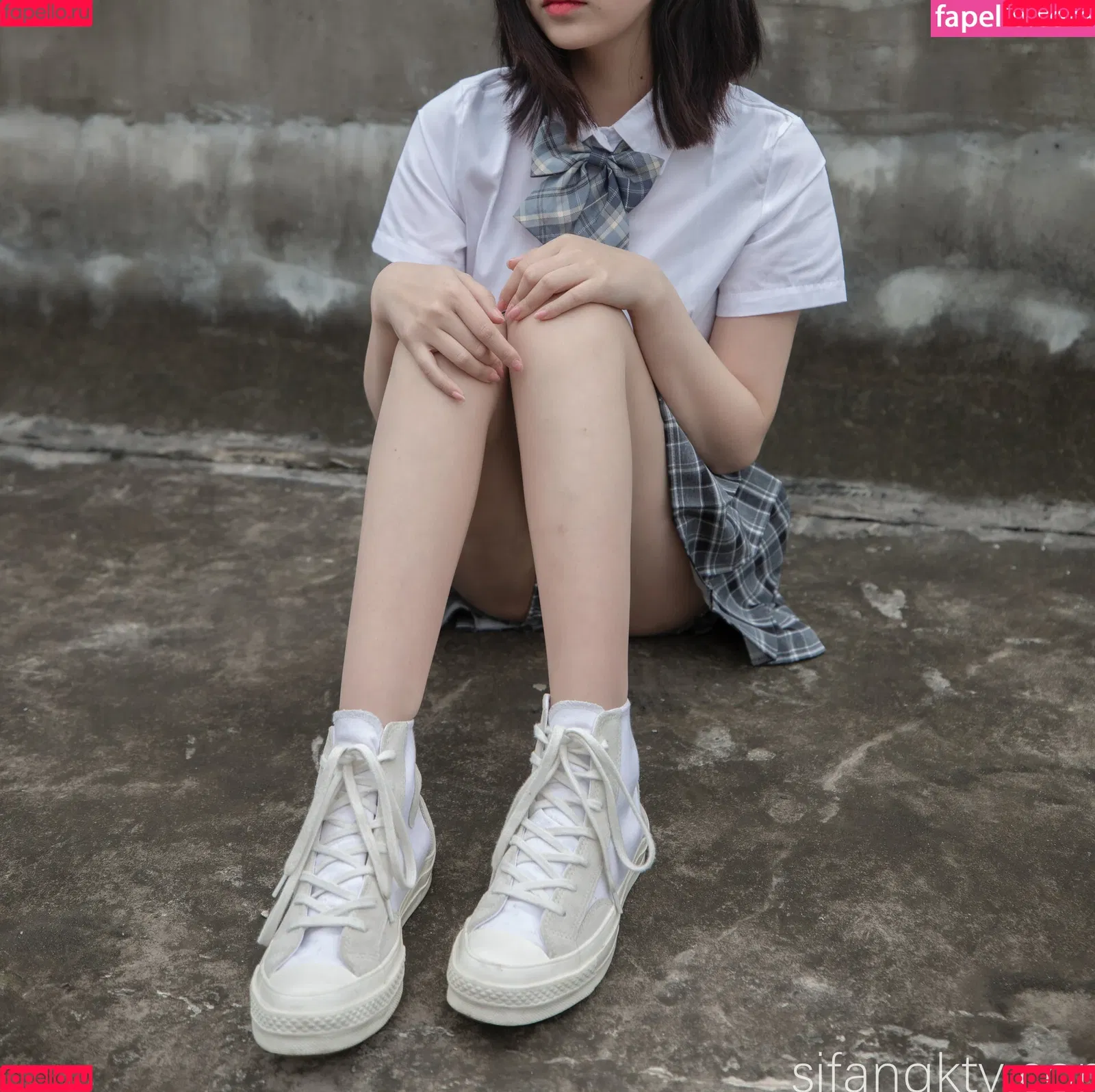 nianlin / nnian_ / nnian_011 Onlyfans Photo Gallery 