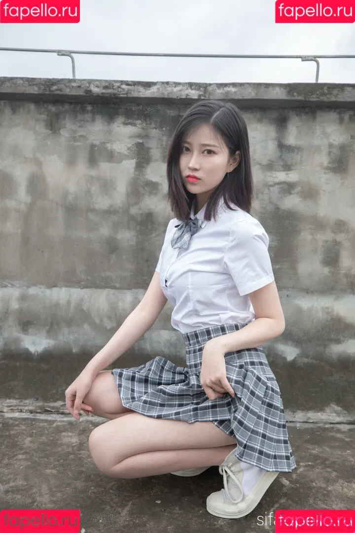 nianlin / nnian_ / nnian_011 Onlyfans Photo Gallery 