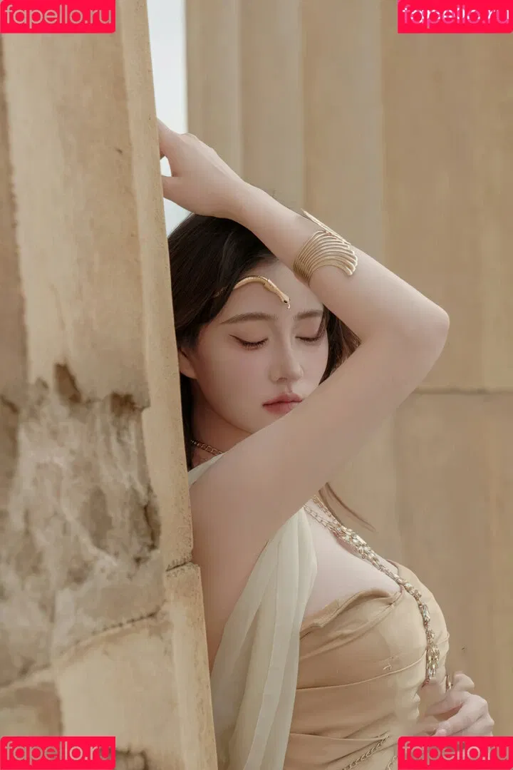 nianlin / nnian_ / nnian_011 Onlyfans Photo Gallery 