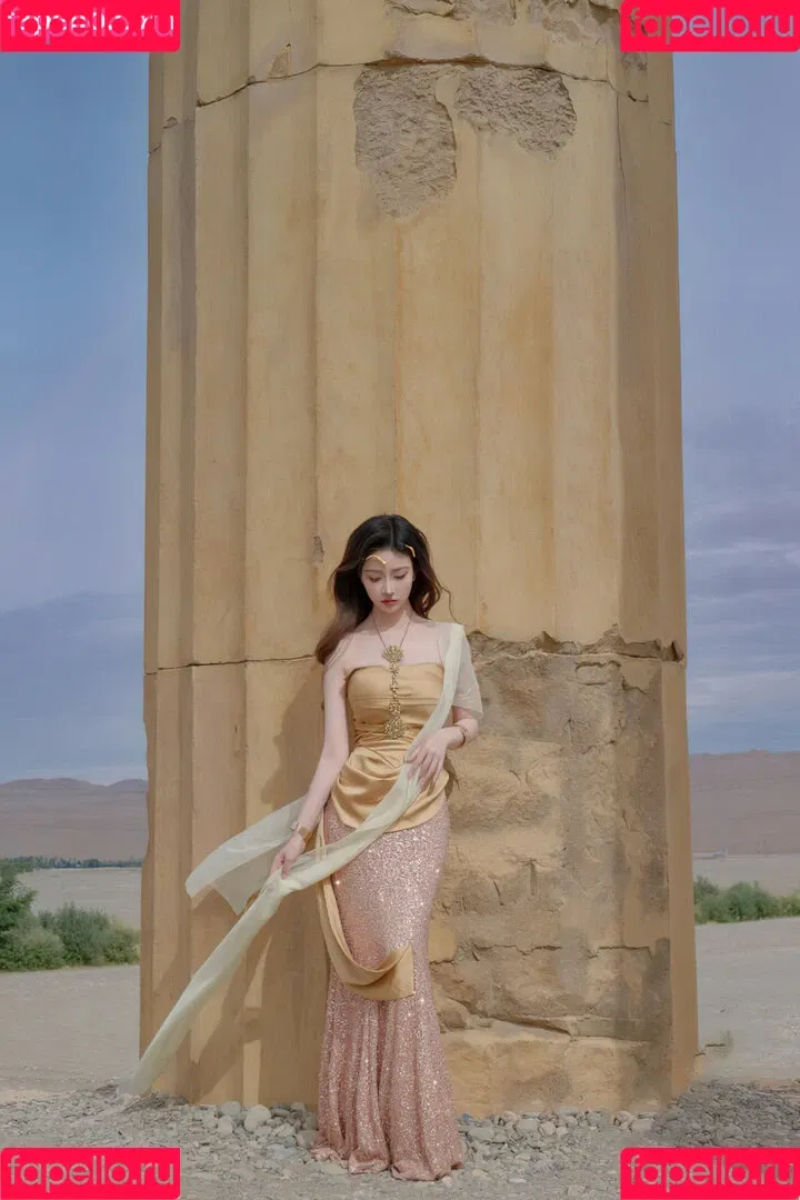 nianlin / nnian_ / nnian_011 Onlyfans Photo Gallery 