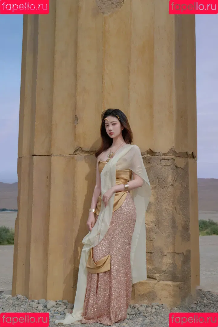 nianlin / nnian_ / nnian_011 Onlyfans Photo Gallery 