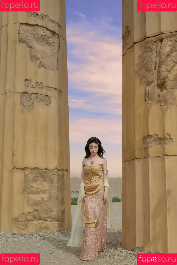 nianlin / nnian_ / nnian_011 Onlyfans Photo Gallery 