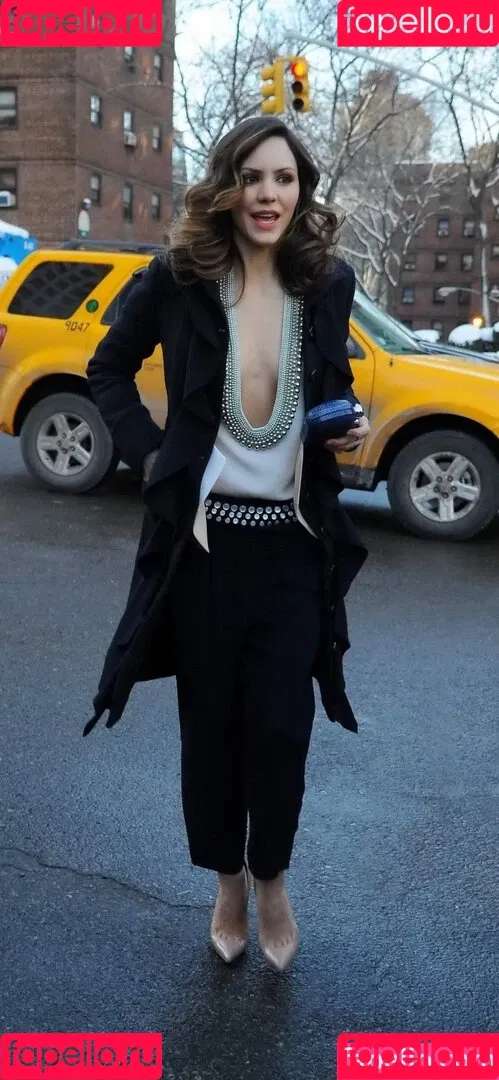 Katharine Foster / Katharine McPhee / katharinefoster Onlyfans Photo Gallery 