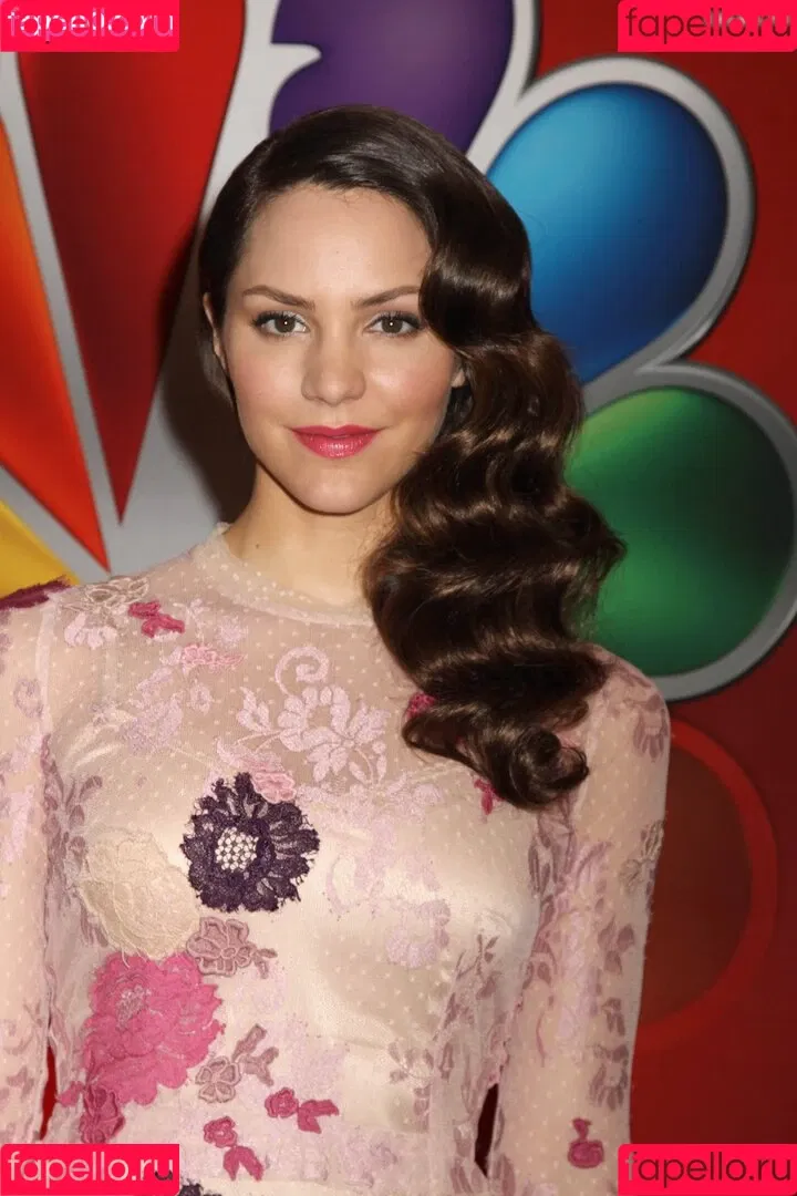 Katharine Foster / Katharine McPhee / katharinefoster Onlyfans Photo Gallery 