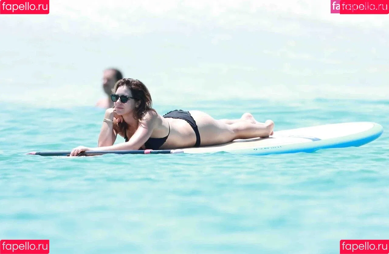 Katharine Foster / Katharine McPhee / katharinefoster Onlyfans Photo Gallery 