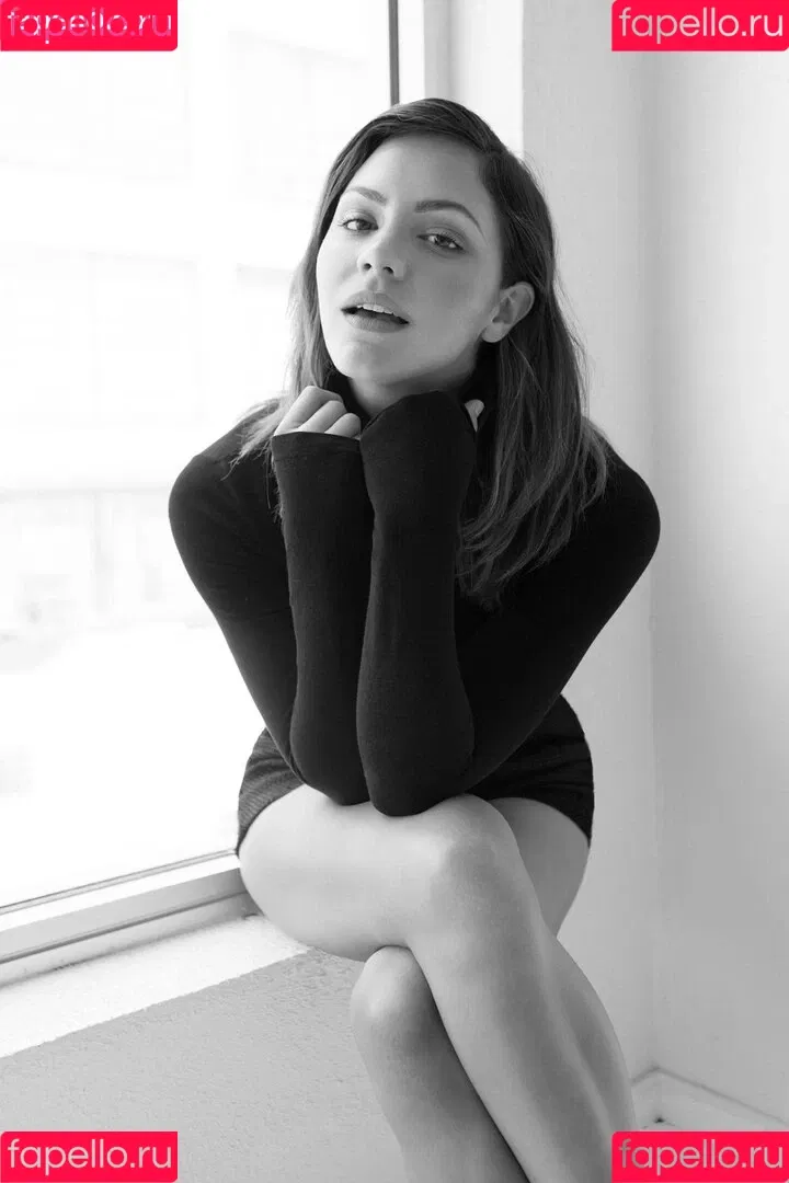 Katharine Foster / Katharine McPhee / katharinefoster Onlyfans Photo Gallery 