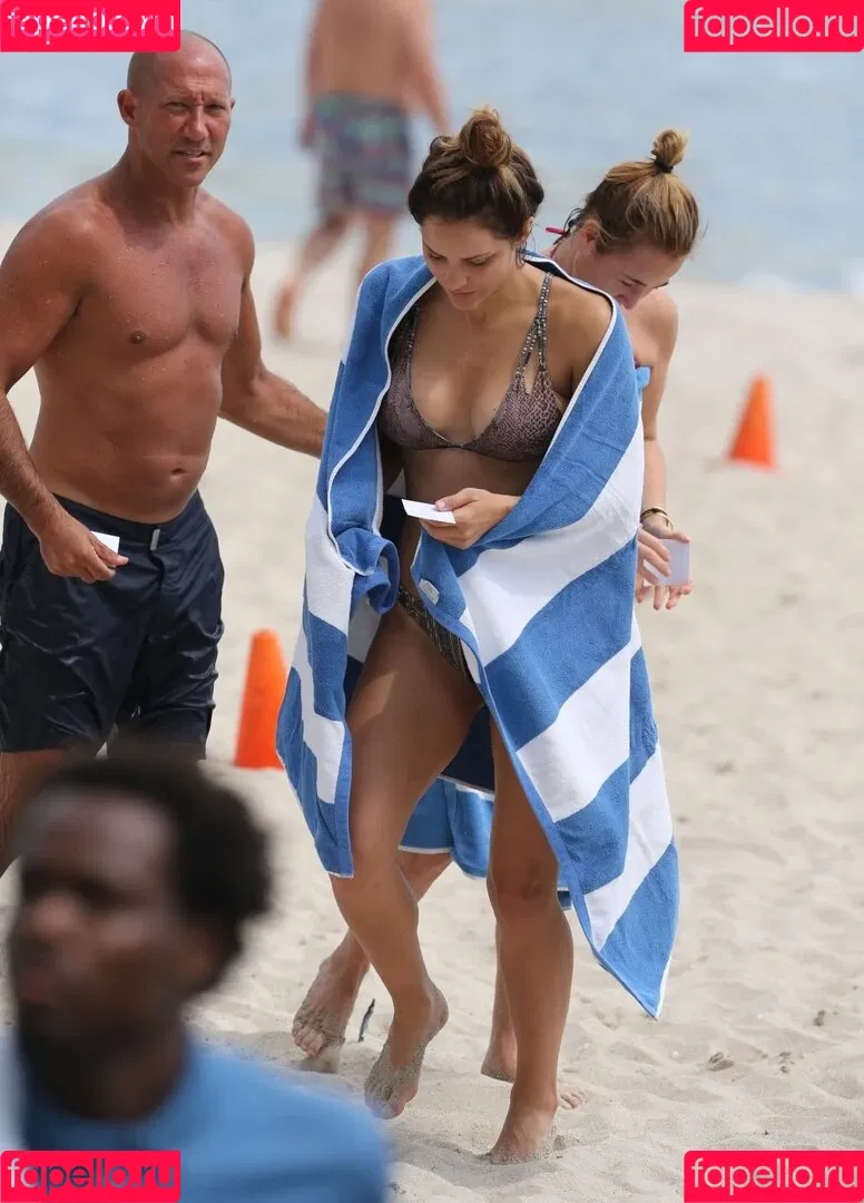 Katharine Foster / Katharine McPhee / katharinefoster Onlyfans Photo Gallery 