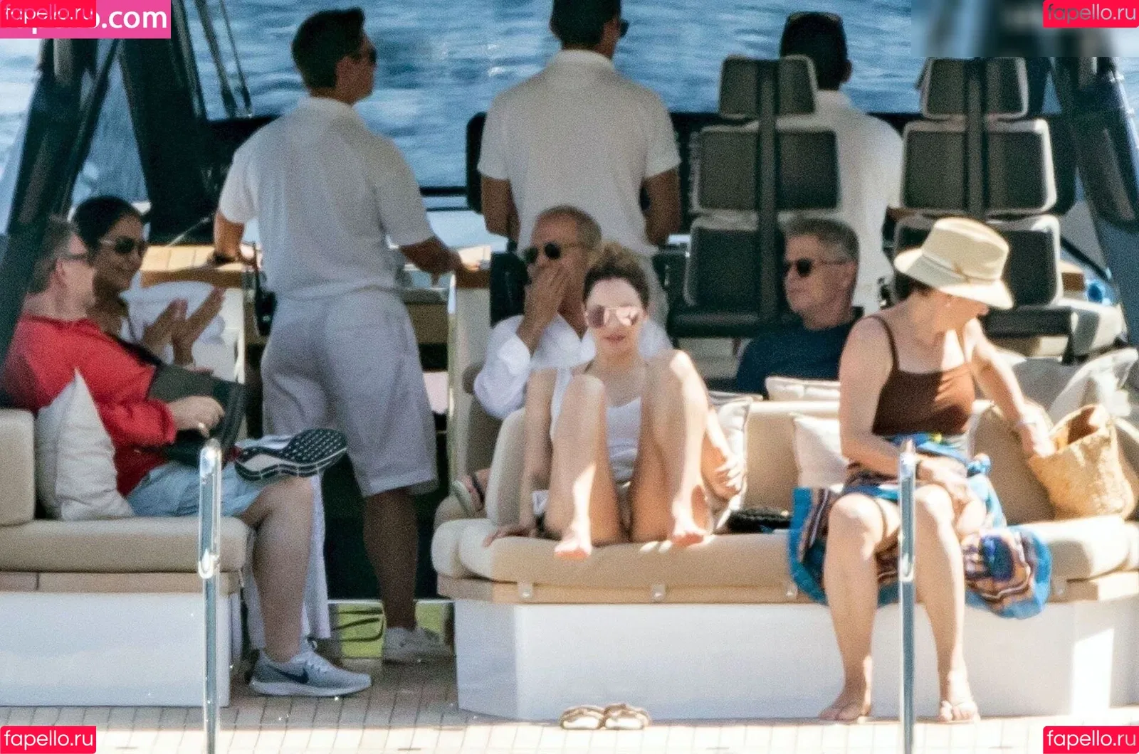 Katharine Foster / Katharine McPhee / katharinefoster Onlyfans Photo Gallery 