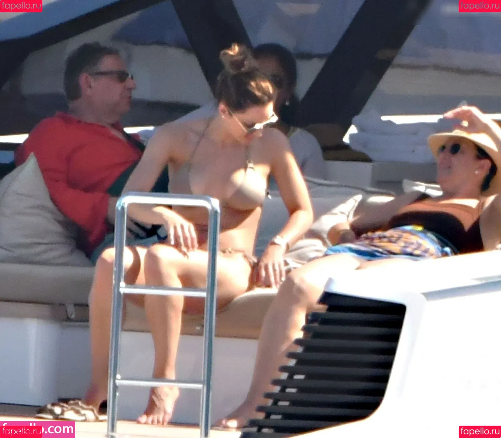 Katharine Foster / Katharine McPhee / katharinefoster Onlyfans Photo Gallery 