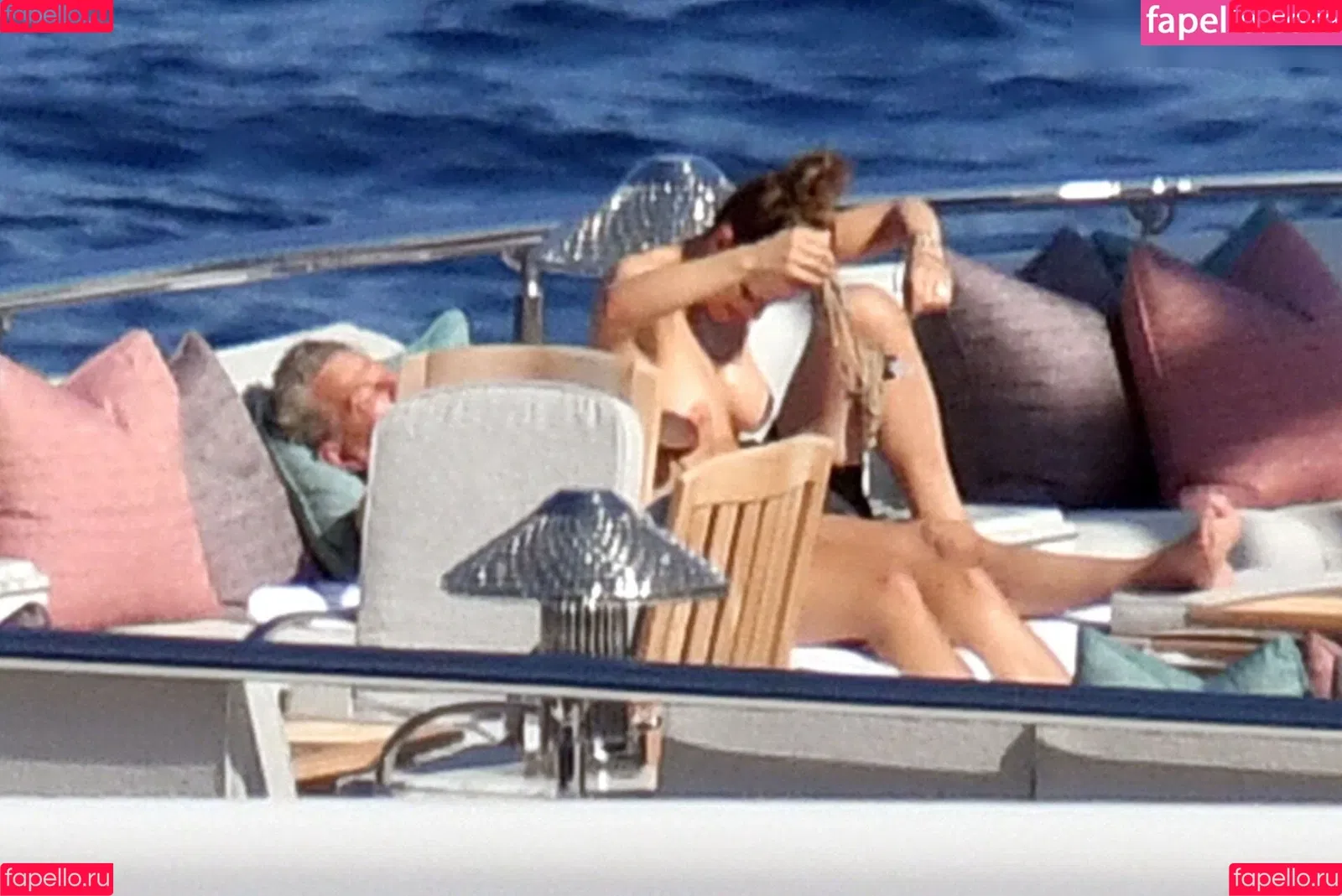 Katharine Foster / Katharine McPhee / katharinefoster Onlyfans Photo Gallery 