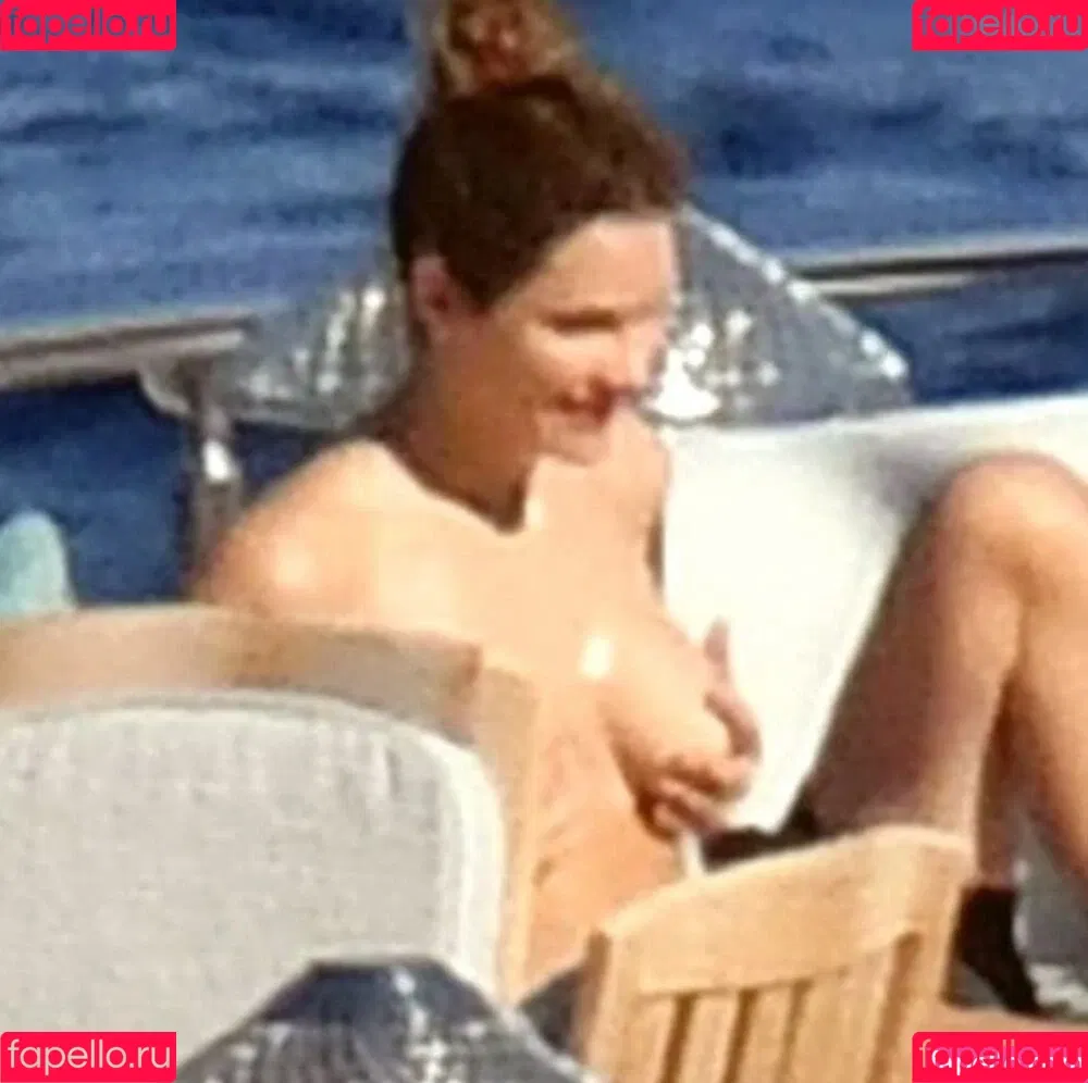 Katharine Foster / Katharine McPhee / katharinefoster Onlyfans Photo Gallery 