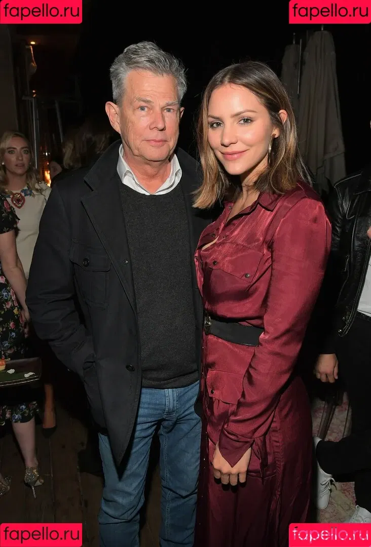 Katharine Foster / Katharine McPhee / katharinefoster Onlyfans Photo Gallery 