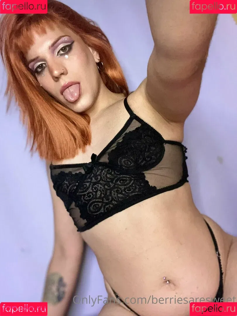 berriesaresweet / berriesweet Onlyfans Photo Gallery 