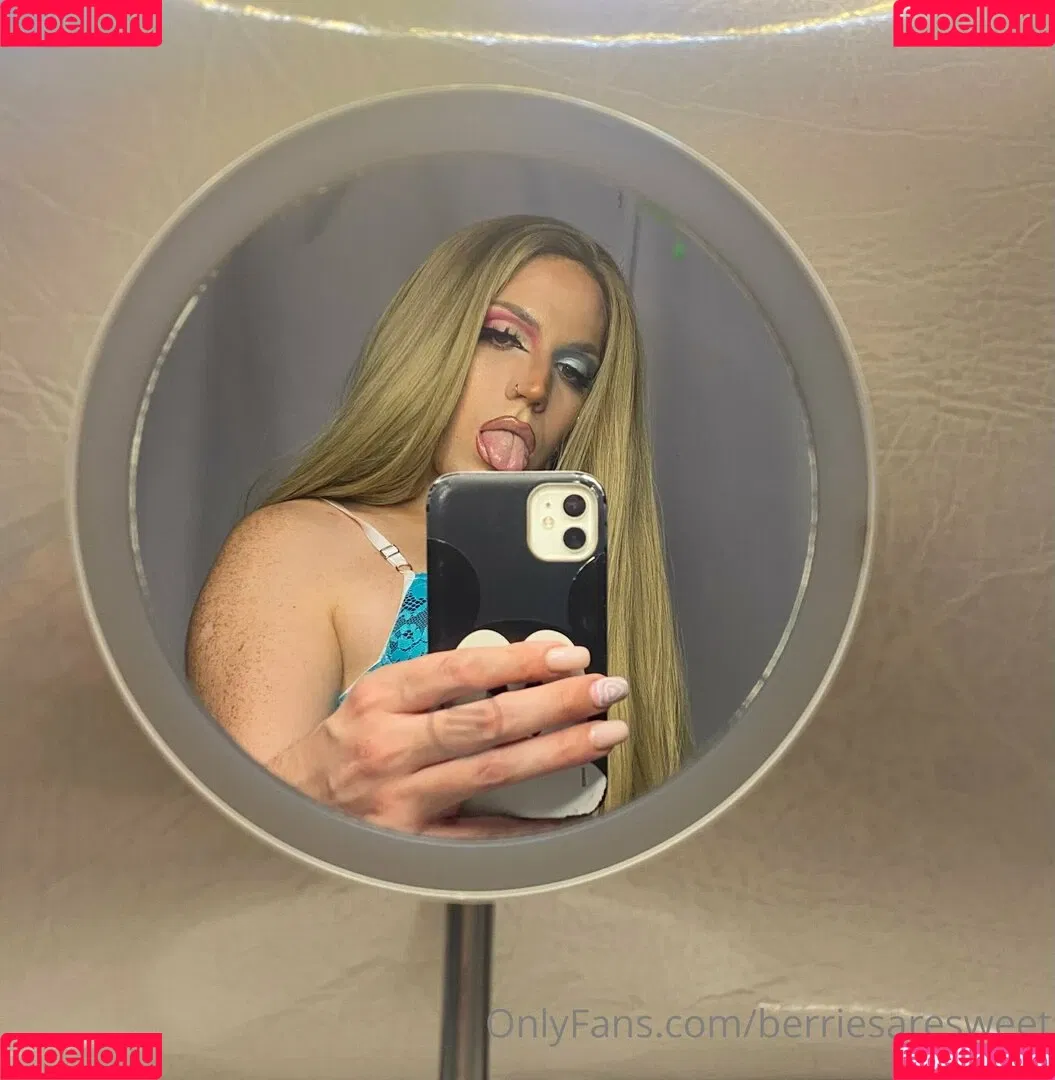 berriesaresweet / berriesweet Onlyfans Photo Gallery 