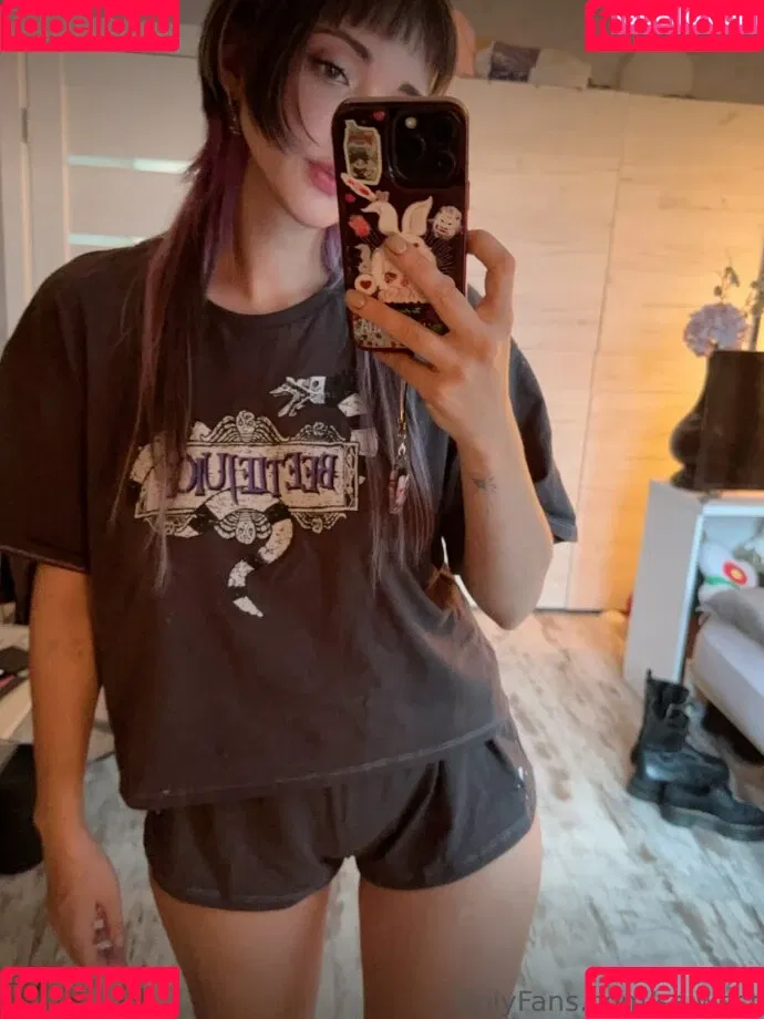 Misaki Sai / Sai Westwood / SaiWestwood / saiwest Onlyfans Photo Gallery 