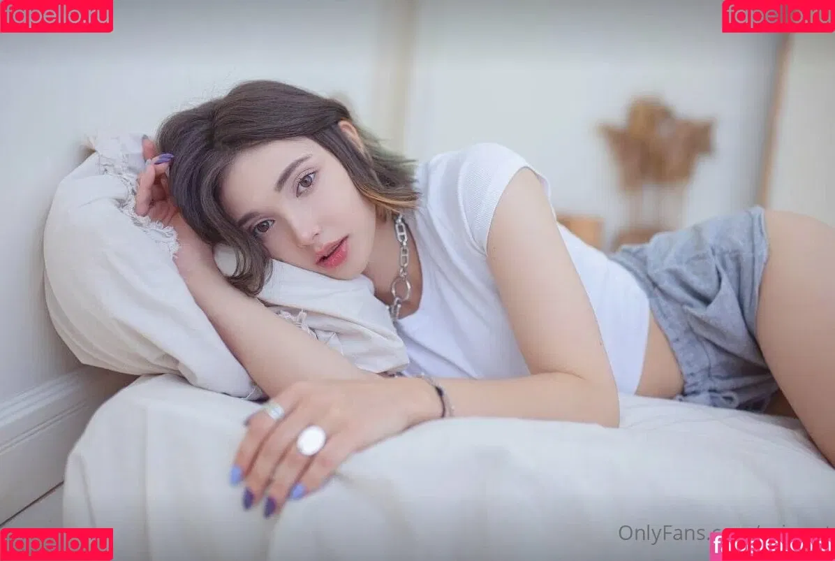 Misaki Sai / Sai Westwood / SaiWestwood / saiwest Onlyfans Photo Gallery 