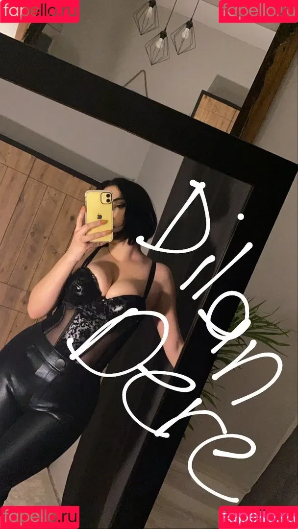 Dilan Dere / diddilala / dilanderea / onlydilandere Onlyfans Photo Gallery 