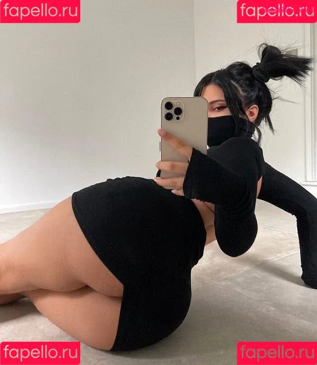 Dilan Dere / diddilala / dilanderea / onlydilandere Onlyfans Photo Gallery 