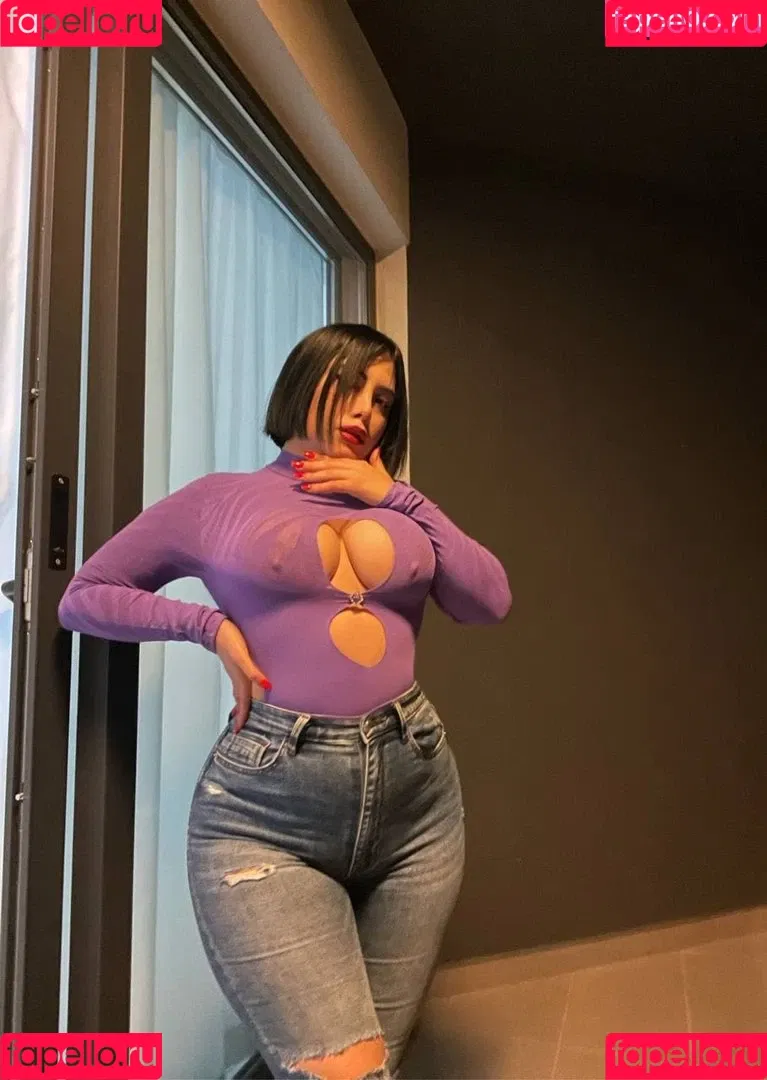 Dilan Dere / diddilala / dilanderea / onlydilandere Onlyfans Photo Gallery 