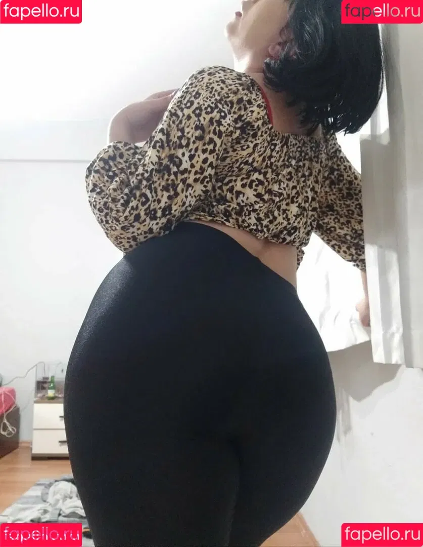 Dilan Dere / diddilala / dilanderea / onlydilandere Onlyfans Photo Gallery 