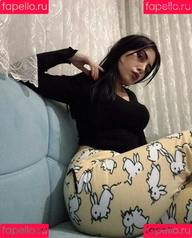 Dilan Dere / diddilala / dilanderea / onlydilandere Onlyfans Photo Gallery 