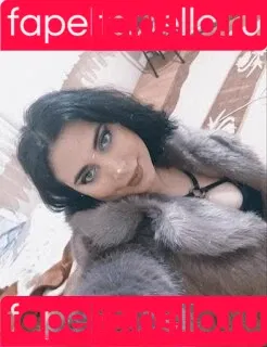 Dilan Dere / diddilala / dilanderea / onlydilandere Onlyfans Photo Gallery 