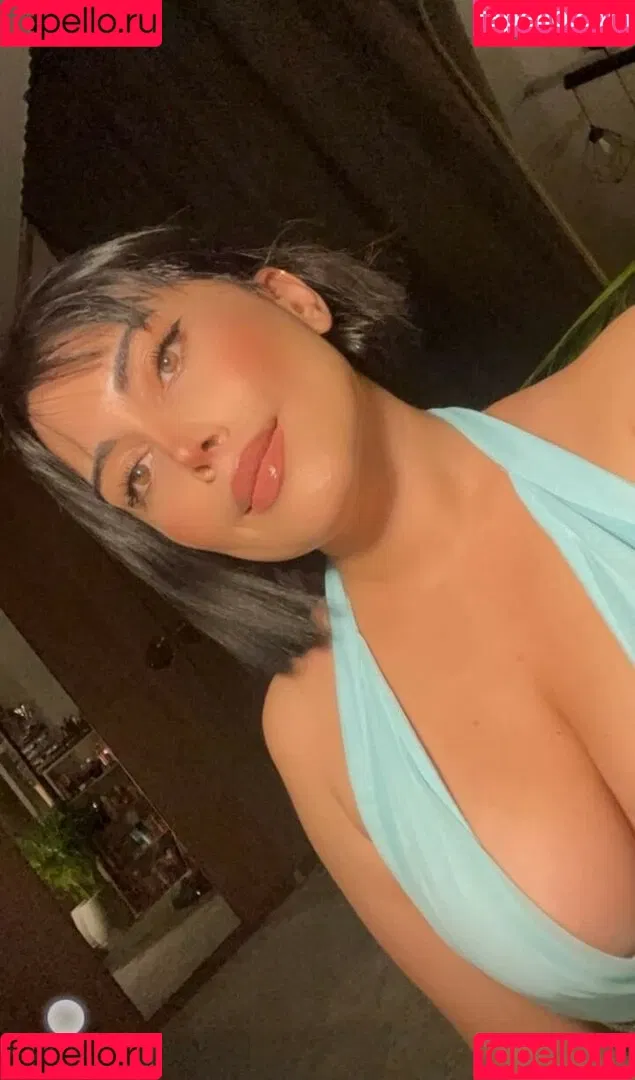 Dilan Dere / diddilala / dilanderea / onlydilandere Onlyfans Photo Gallery 