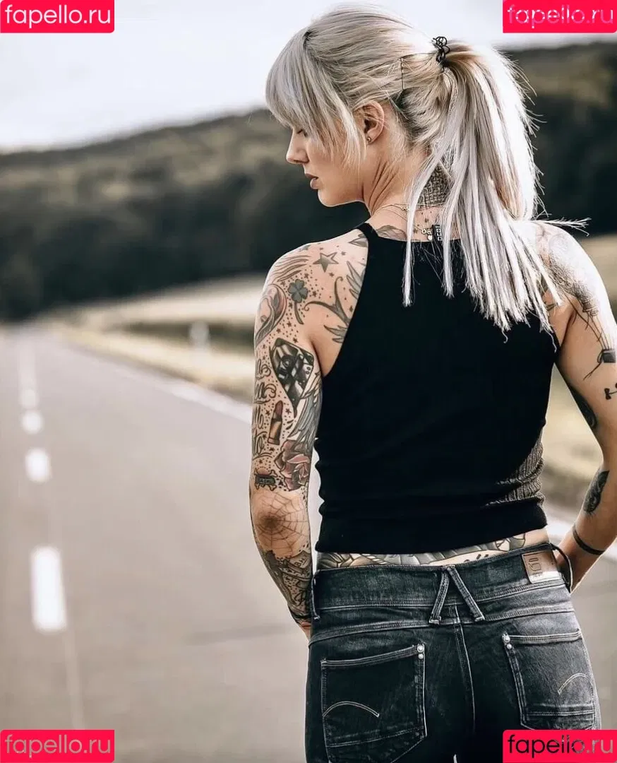 Pia Tillmann / piatillmann Onlyfans Photo Gallery 